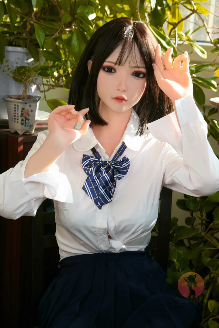 Seren - Muñeca de Silicona de 158cm con Rasgos de Anime